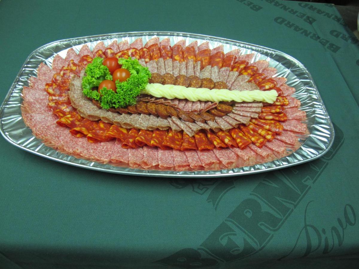 Penzion SPORTINO Svoboda nad Úpou Esterno foto